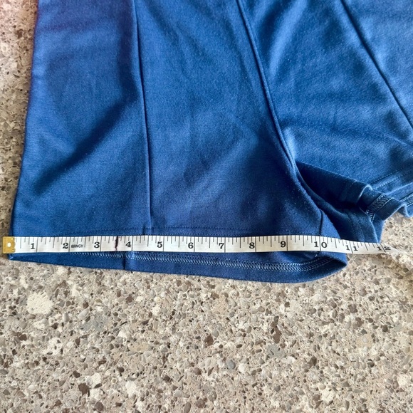 Abercrombie & Fitch Pull-On Women's Cotton Blend Shorts - Navy/Medallion… - Picture 10 of 10